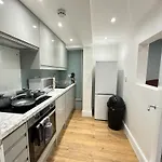 Beautiful One Bedroom Apartment
